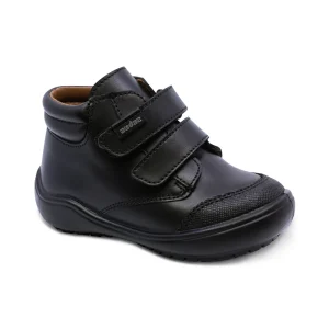 Bota escolar Audaz para niño de piel en negro Castor con puntera antirraspaduras