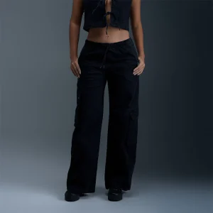 Pantalón Negro Cargo Mujer